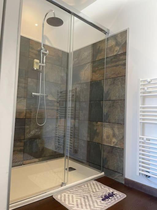 Brand New Villa With Fully Intergrated Air Conditioning & Private Pool, Overlooking Forest Sardan Екстер'єр фото